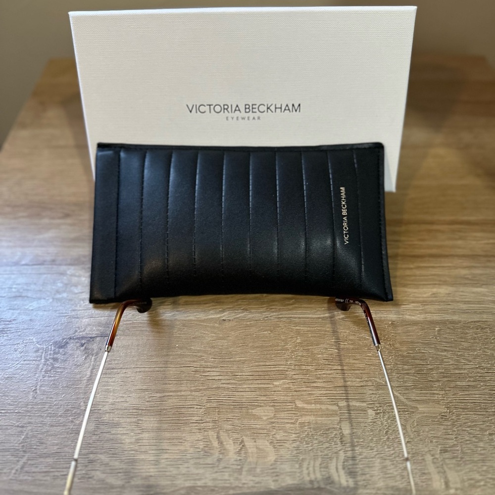 Victoria Beckham VB218S women's sunglasses - Picture 3 of 7